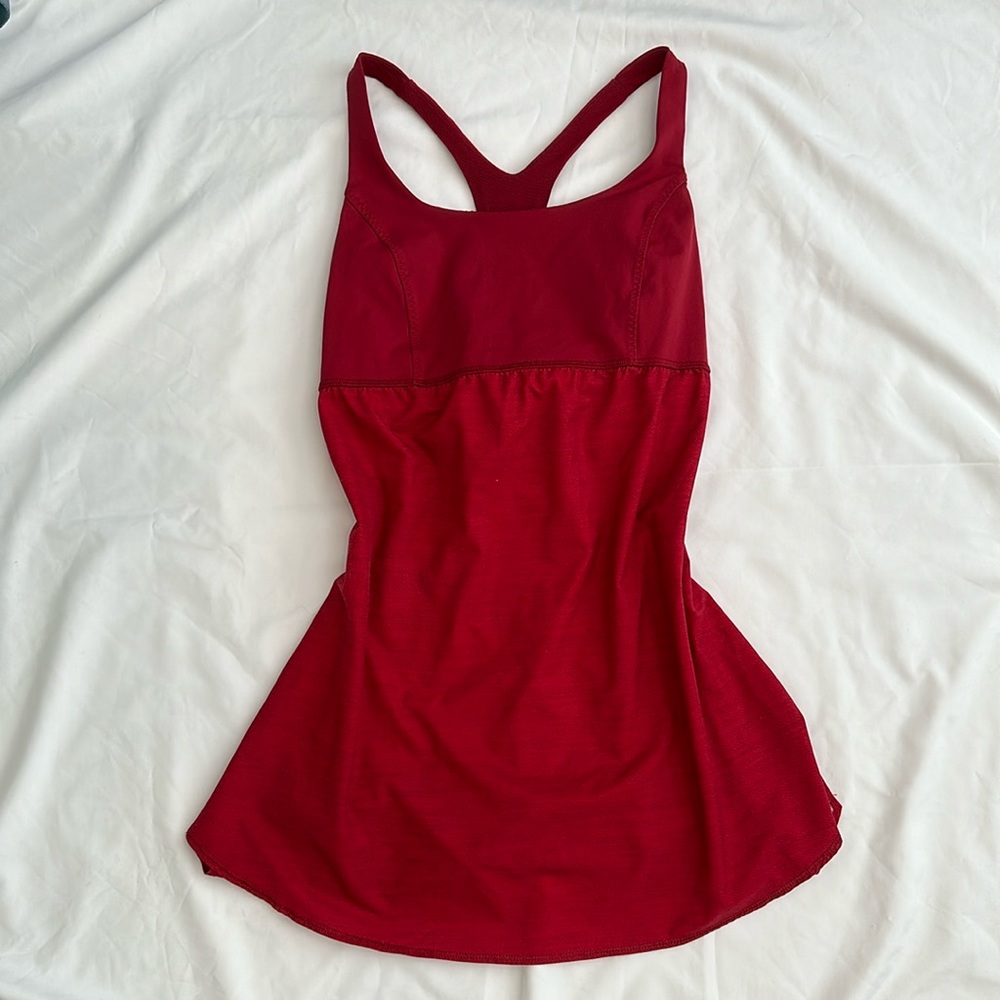 LULULEMON | Red Venus Tank